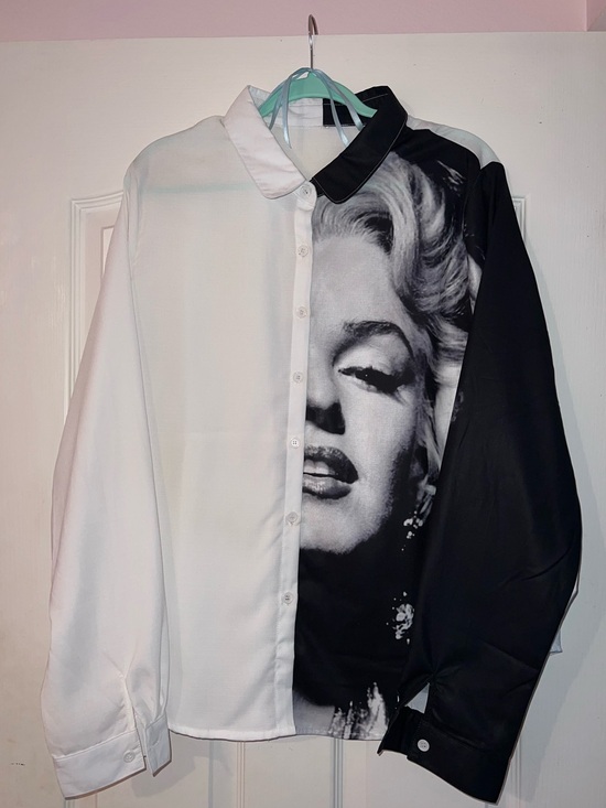 None Tops - Marilyn Monroe Black & White Graphic Button-Up Shirt
